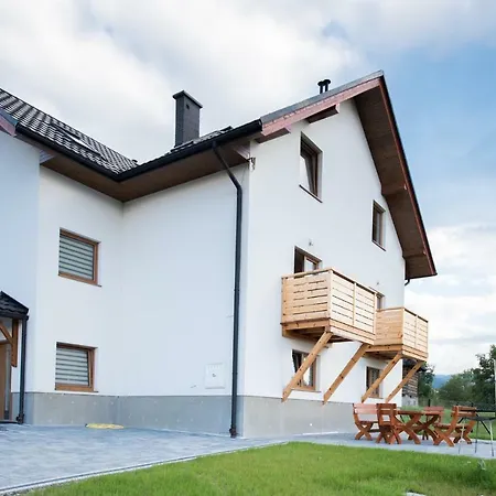 U Jagody ムシャナ・ドルナ